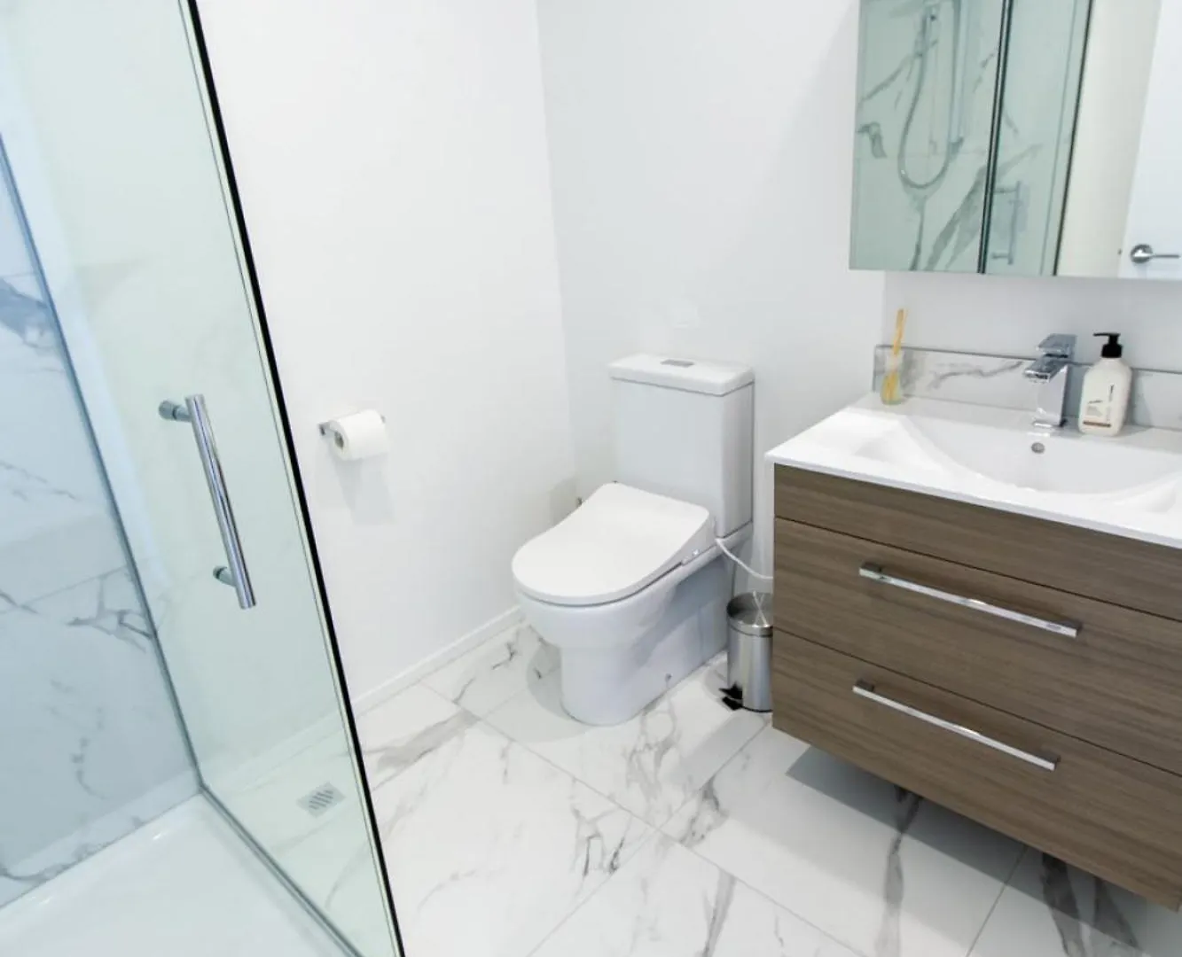 Gateway To Hagley Park - 2 Bed W/Carpark Apartment Christchurch